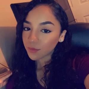 Meet your Posher, Jocelyn